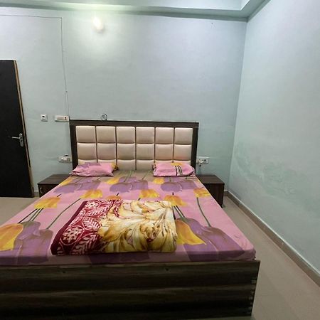 فندق Shri Ji Baba Ki Haveli Govardhan المظهر الخارجي الصورة